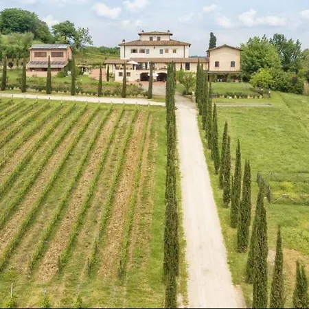 Fattoria Casagrande Alloggio per agriturismo *